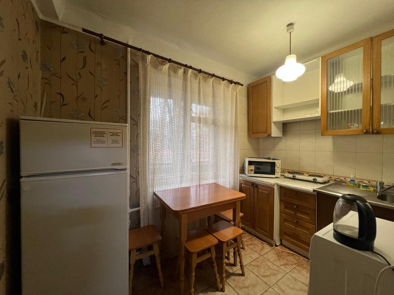 Квартира Эконом-Класса Возле Метро Левобережная Kiev Eksteriør billede